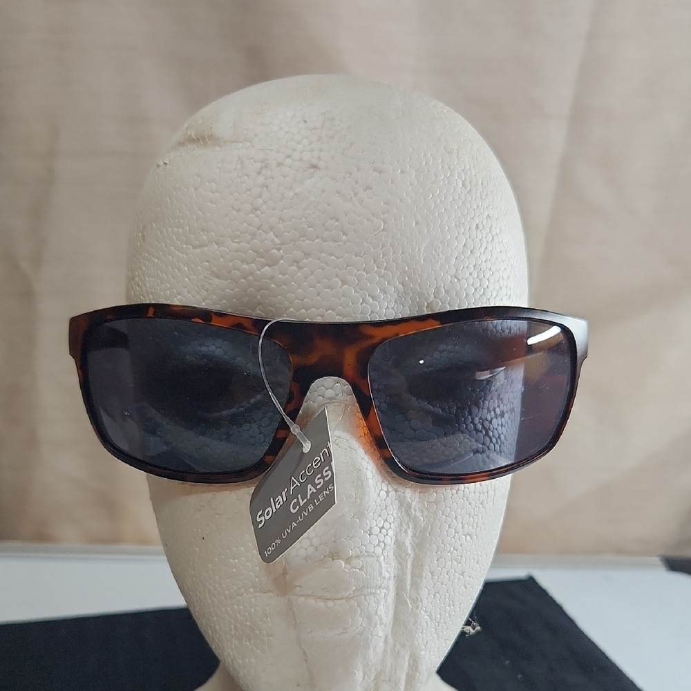 Tortoise Shell Sunglasses with Dark Lenses